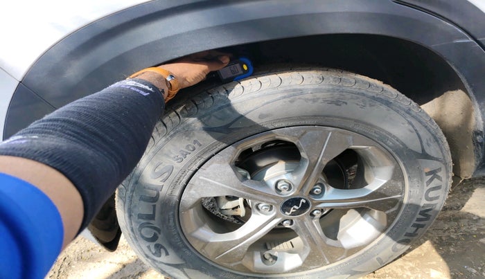 2023 KIA SELTOS HTK PLUS 1.5 DIESEL IMT, Diesel, Manual, 15,955 km, tyre