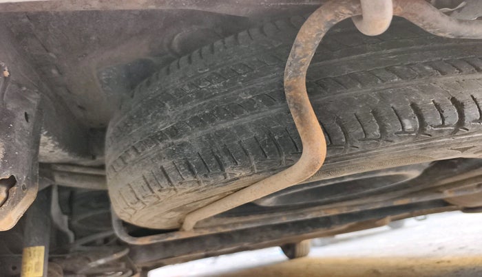 2012 Maruti Ertiga VDI, Diesel, Manual, 1,44,336 km, tyre