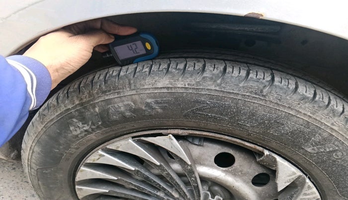 2011 Maruti Ritz LXI, Petrol, Manual, 71,537 km, tyre