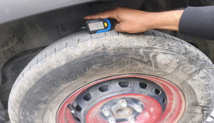 2023 Mahindra BOLERO NEO N 8, Diesel, Manual, 80,823 km, tyre