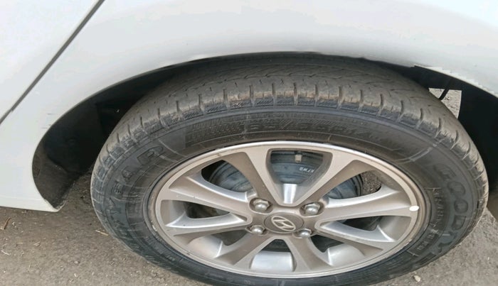 2015 Hyundai i10 ASTA 1.2, Petrol, Manual, 56,037 km, tyre