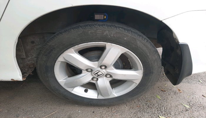 2011 Honda City 1.5L I-VTEC V AT, Petrol, Automatic, 71,400 km, tyre