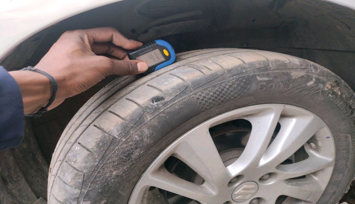 2012 Maruti Swift ZXI, Petrol, Manual, 58,949 km, tyre