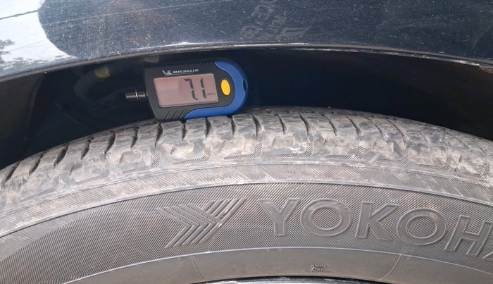 2021 KIA CARNIVAL PREMIUM 2.2 7 STR, Diesel, Automatic, 49,345 km, tyre