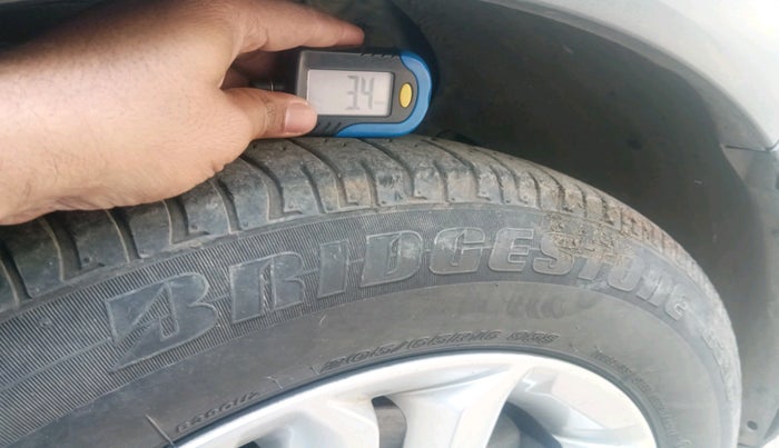 2016 Hyundai Creta SX PLUS AT 1.6 DIESEL, Diesel, Automatic, 76,039 km, tyre