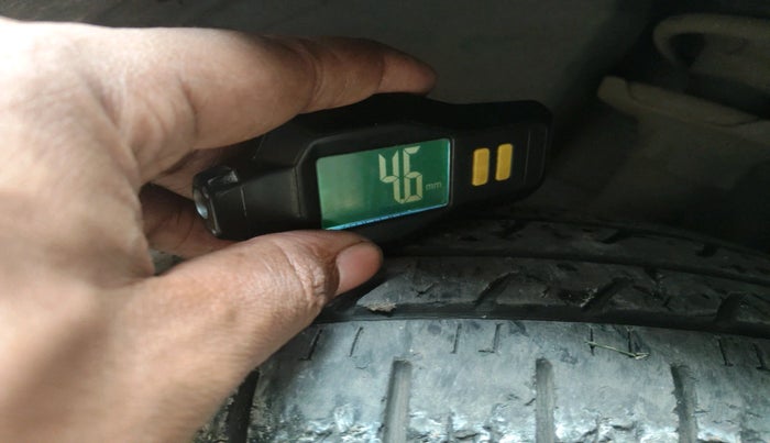 2018 Renault Kwid RXL, Petrol, Manual, 36,887 km, tyre