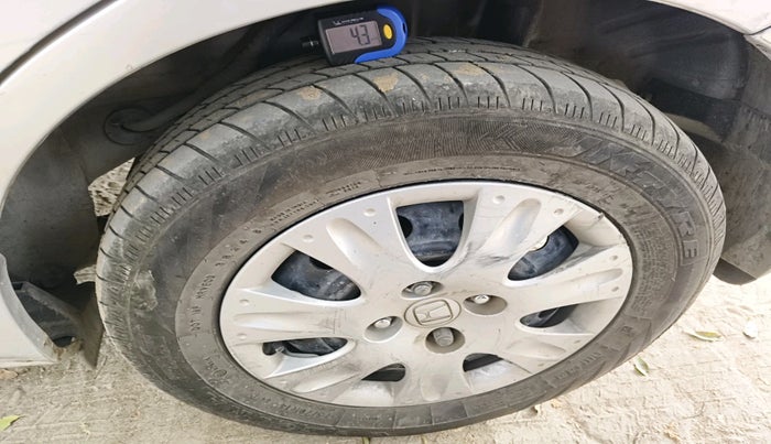 2017 Honda Amaze 1.2L I-VTEC S, Petrol, Manual, 79,180 km, tyre