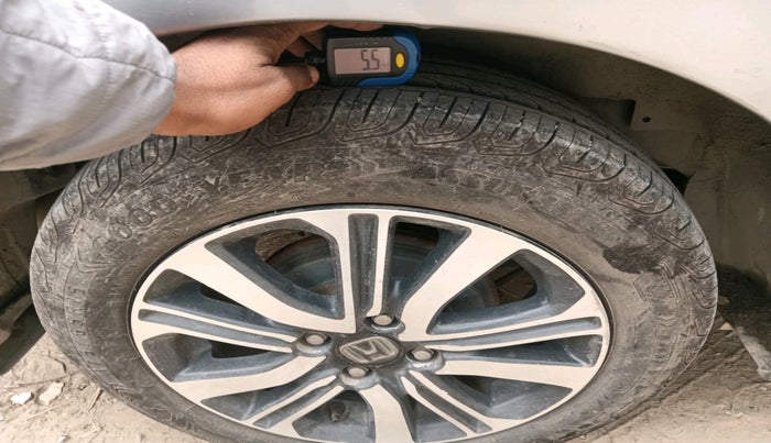 2021 Honda City 1.5L I-VTEC V MT 5TH GEN, Petrol, Manual, 62,054 km, tyre