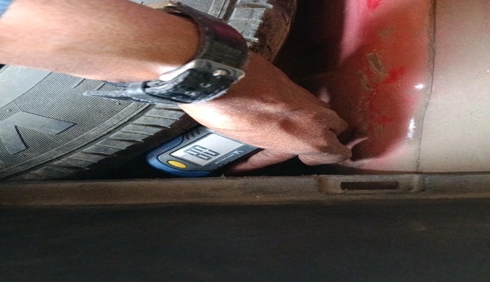 2013 Chevrolet Sail UVA 1.2 LS, Petrol, Manual, 96,335 km, tyre