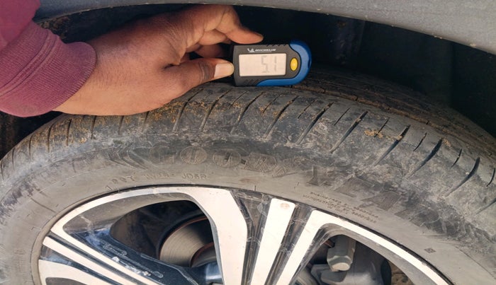 2022 MG ASTOR SHARP EX 1.5 MT, Petrol, Manual, 35,269 km, tyre