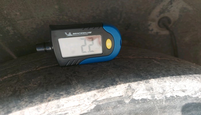 2016 Hyundai Verna 1.6 CRDI S, Diesel, Manual, 1,13,274 km, tyre