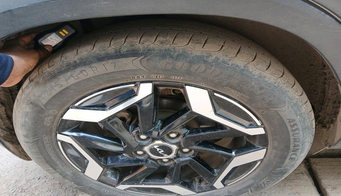 2023 KIA SELTOS  HTX 1.5 PETROL CVT, Petrol, Automatic, 36,206 km, tyre