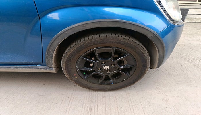 2017 Maruti IGNIS ZETA 1.2 AMT DUAL TONE, Petrol, Automatic, 22,424 km, tyre