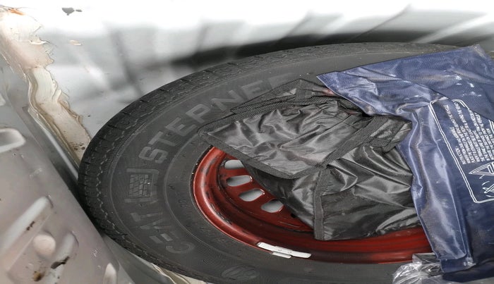 2022 Renault Kiger RXT (O) MT, Petrol, Manual, 44,121 km, tyre