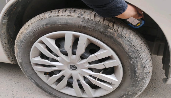 2012 Maruti Wagon R 1.0 VXI, Petrol, Manual, 69,218 km, tyre