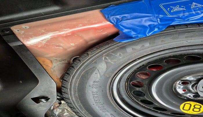 2017 Maruti Baleno ZETA CVT PETROL 1.2, Petrol, Automatic, 1,19,366 km, tyre