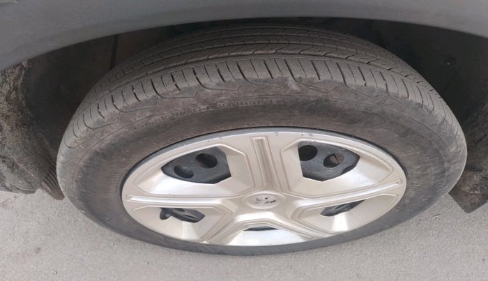 2024 Tata NEXON SMART+ 1.2 PETROL, Petrol, Manual, 18,322 km, tyre