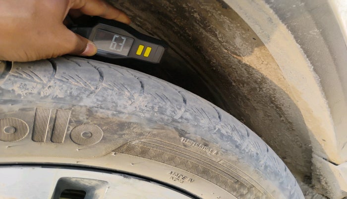 2021 MG HECTOR PLUS SELECT 2.0 DIESEL TURBO MT 7-STR, Diesel, Manual, 71,952 km, tyre