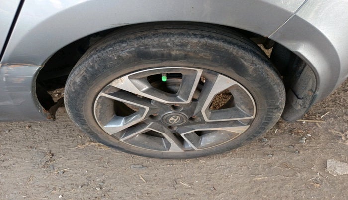2019 Tata Tiago XZ PLUS PETROL, Petrol, Manual, 56,199 km, tyre