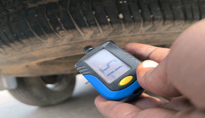 2017 Mahindra Scorpio S10 2WD INTELLI-HYBRID, Diesel, Manual, 1,33,298 km, tyre