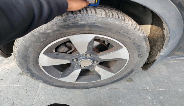 2018 Tata NEXON XZ PLUS DIESEL, Diesel, Manual, 95,000 km, tyre