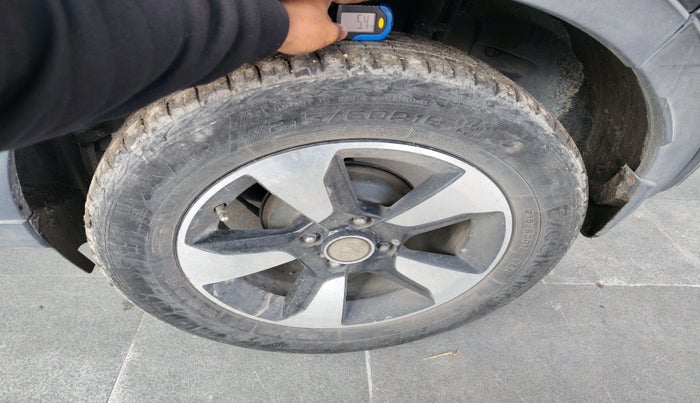 2018 Tata NEXON XZ PLUS DIESEL, Diesel, Manual, 95,000 km, tyre