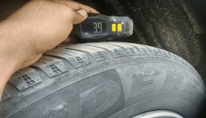 2023 Mahindra SCORPIO-N Z8 L DIESEL MT 2WD 7 STR, Diesel, Manual, 44,116 km, tyre