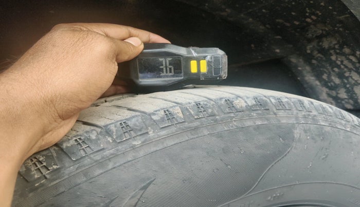 2023 Mahindra SCORPIO-N Z8 L DIESEL MT 2WD 7 STR, Diesel, Manual, 44,116 km, tyre