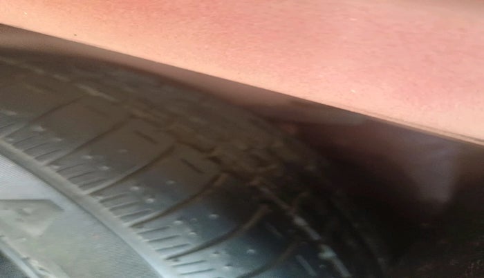 2011 Volkswagen Vento HIGHLINE 1.6 MPI, Petrol, Manual, 75,100 km, tyre