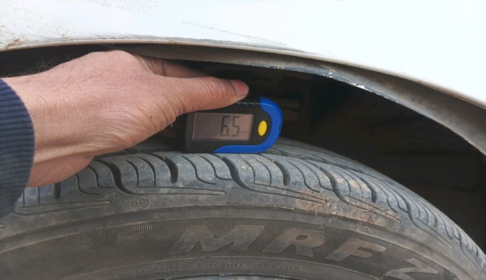 2013 Maruti Wagon R 1.0 VXI, Petrol, Manual, 1,35,500 km, tyre