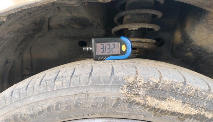 2015 Maruti Wagon R 1.0 VXI, Petrol, Manual, 55,866 km, tyre