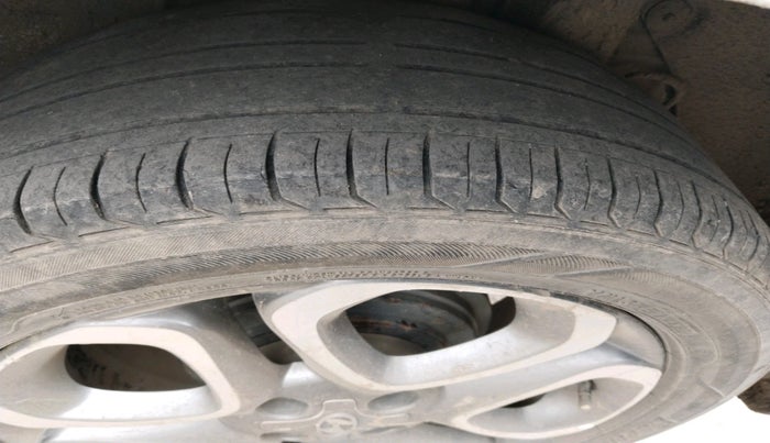 2019 Hyundai Elite i20 ASTA 1.2 (O), Petrol, Manual, 86,145 km, tyre