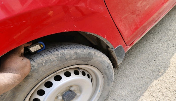 2015 Maruti Baleno SIGMA PETROL 1.2, Petrol, Manual, 62,438 km, tyre