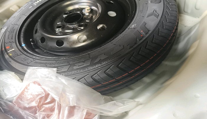 2024 Maruti Alto K10 VXi (O), Petrol, Manual, 8,341 km, tyre