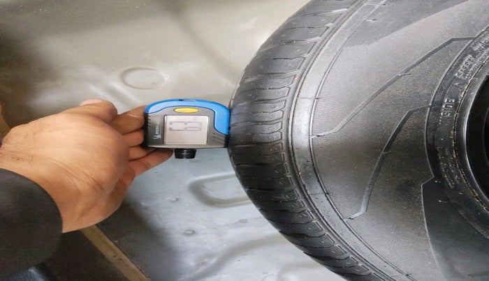 2018 Hyundai Verna 1.6 VTVT SX, Petrol, Manual, 89,008 km, tyre