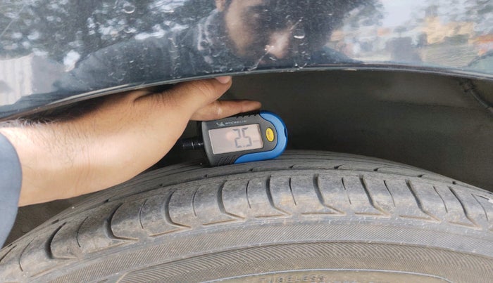 2018 Hyundai Verna 1.6 VTVT SX, Petrol, Manual, 89,008 km, tyre