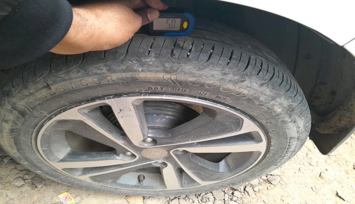 2021 Tata ALTROZ XZ DIESEL, Diesel, Manual, 1,30,200 km, tyre