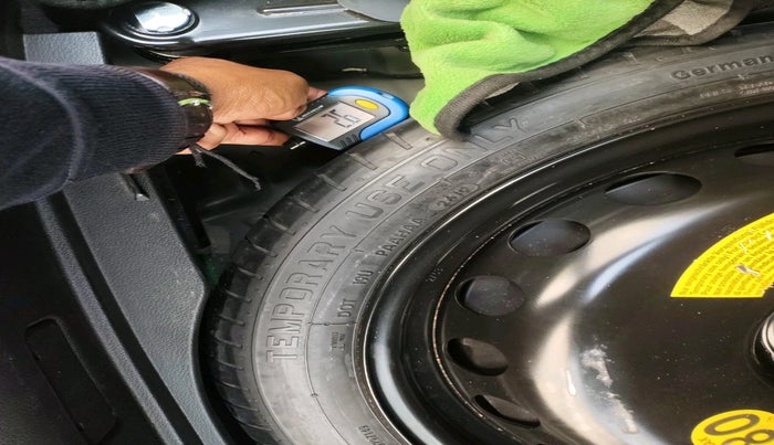 2020 Audi A6 45 TFSI TECHNOLOGY, Petrol, Automatic, 19,497 km, tyre