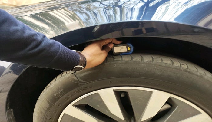 2020 Audi A6 45 TFSI TECHNOLOGY, Petrol, Automatic, 19,497 km, tyre