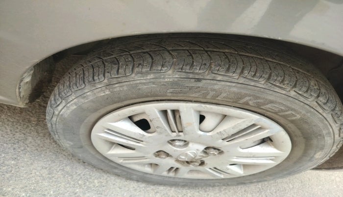 2012 Hyundai Santro Xing GL PLUS, Petrol, Manual, 86,041 km, tyre