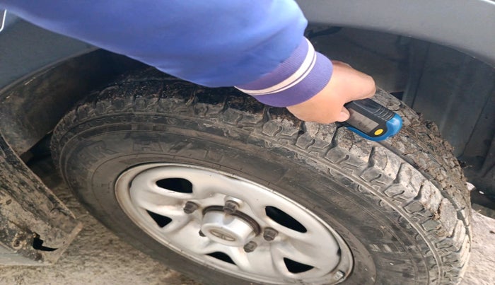 2018 Tata Hexa XE 4X2 6 STR, Diesel, Manual, 79,013 km, tyre