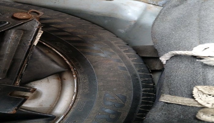 2011 Chevrolet Beat PS PETROL, Petrol, Manual, 1,03,481 km, tyre