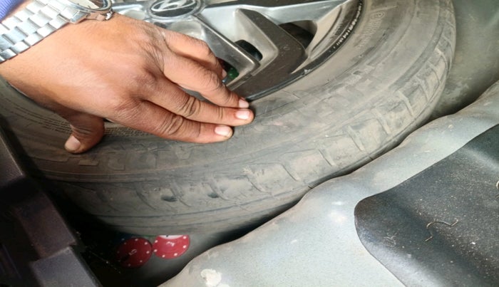 2022 Hyundai GRAND I10 NIOS SPORTZ 1.2 KAPPA VTVT, Petrol, Manual, 38,396 km, tyre