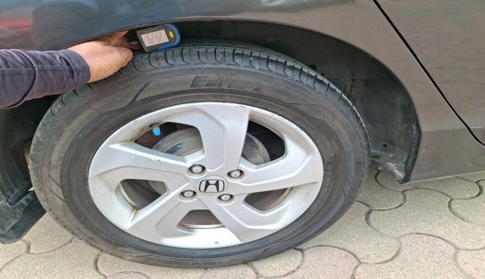 2016 Honda City 1.5L I-DTEC V, Diesel, Manual, 1,11,127 km, tyre