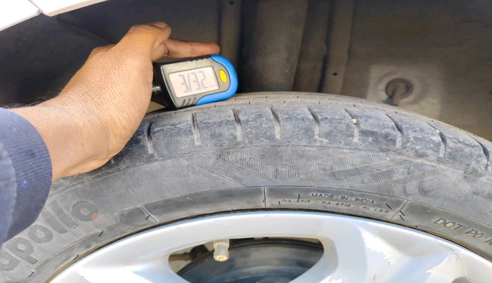 2017 Hyundai Elite i20 ASTA 1.2, Petrol, Manual, 74,397 km, tyre