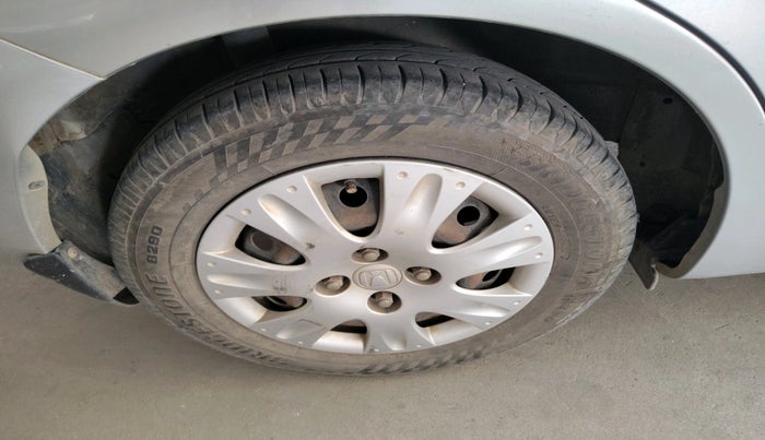 2018 Honda Amaze 1.2L I-VTEC S, Petrol, Manual, 80,212 km, tyre