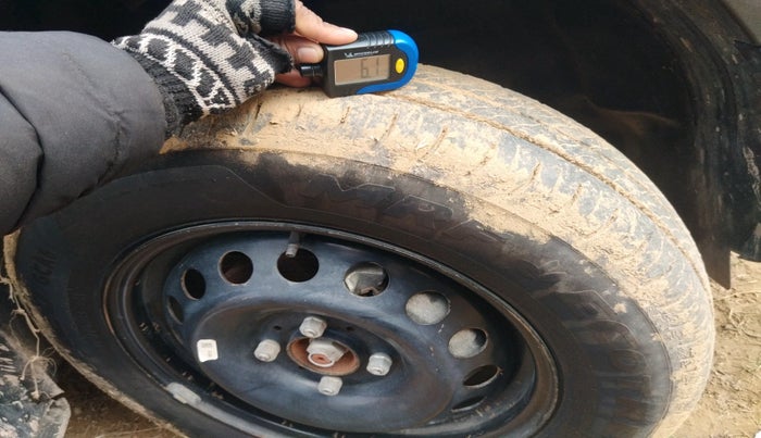 2025 Tata PUNCH Adventure (S) iCNG, Petrol, Manual, 4,661 km, tyre