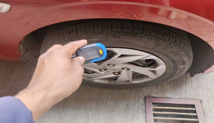 2021 Hyundai NEW I20 MAGNA 1.2 MT, Petrol, Manual, 17,812 km, tyre