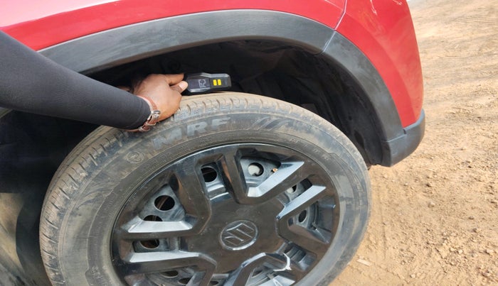 2021 Maruti Vitara Brezza VXI, Petrol, Manual, 14,732 km, tyre