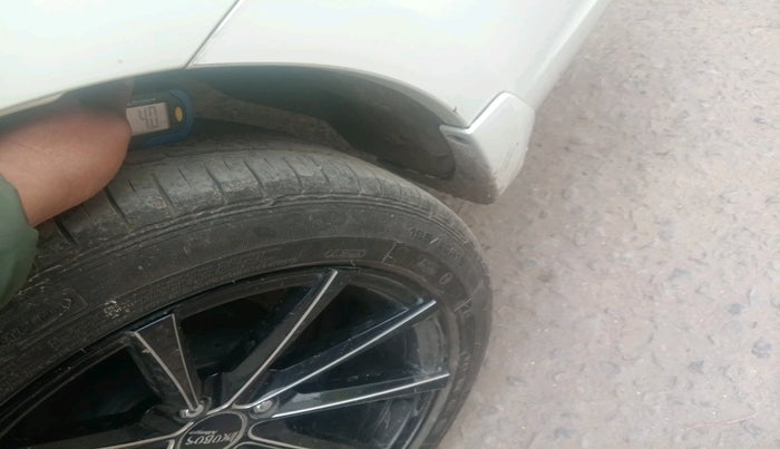 2024 Maruti Ciaz ZETA 1.5 SHVS MT PETROL, Petrol, Manual, 29,909 km, tyre